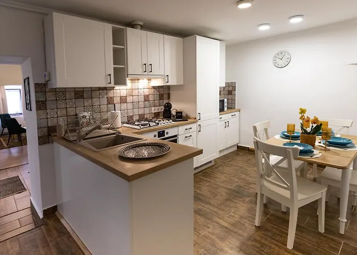 Muzsa Vendeghaz * Veszprem